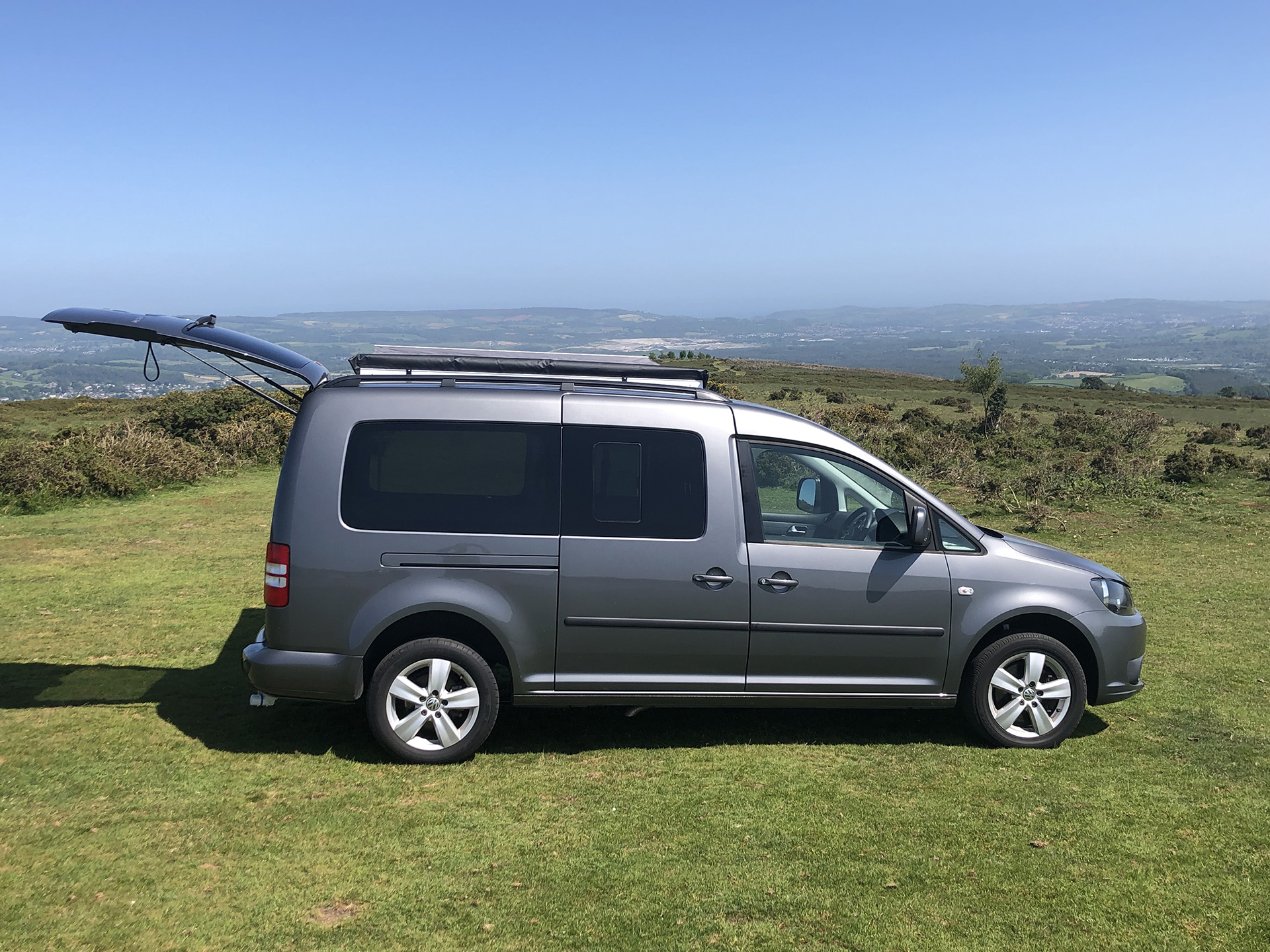 2013 VW Caddy Maxi Life 1.6 TDI UPDATED